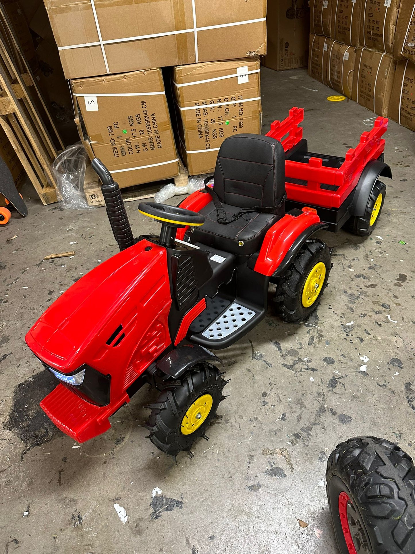 HB Tractor with Trailer/water tank (john derre style)