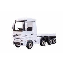 24v Mercedes lorry with trailer